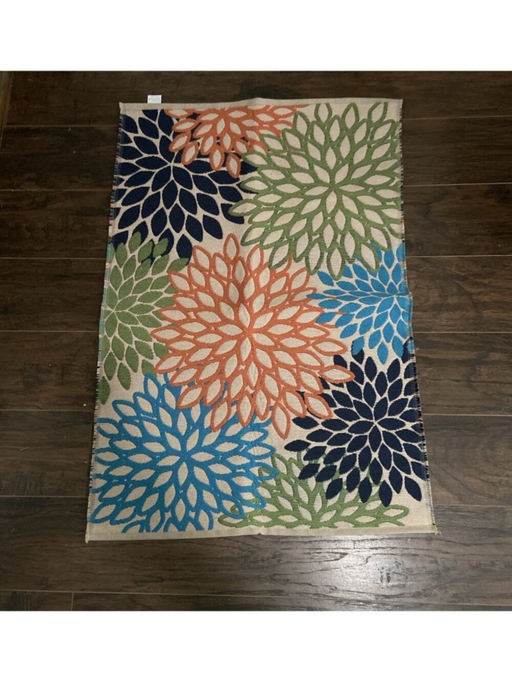Aloha Multicolor 2Ft. X 3 Ft. Floral Modern Indoor Entryway Rug Free